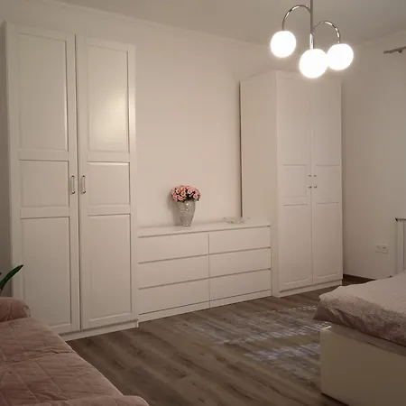 Petra Vendeghaz Apartment Fonyod